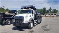 2016 Mack GU813