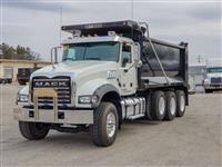 2017 Mack GU713
