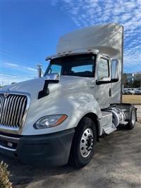 2018 International LT625