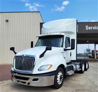 2022 International LT625