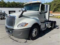 2020 International LT625