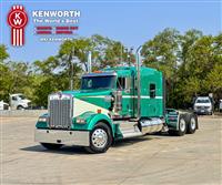 2025 Kenworth W900L