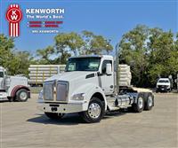 2025 Kenworth T880