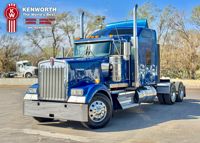 2022 Kenworth W900L