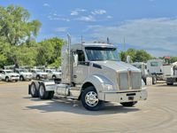 2022 Kenworth T880