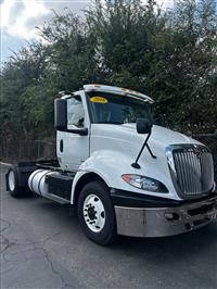 2019 International RH613 4x2