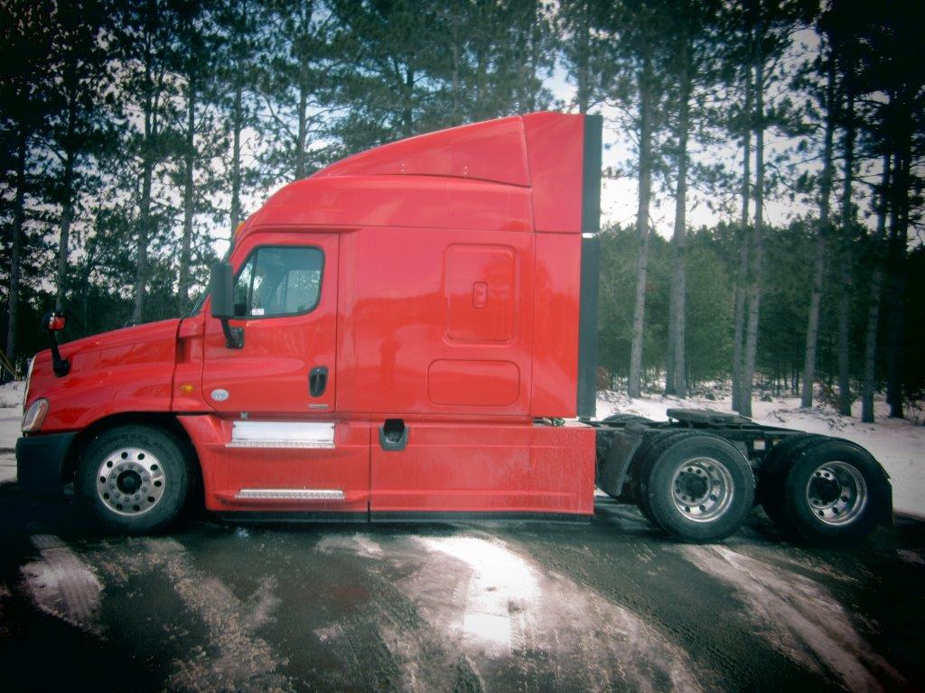 2015 Freightliner EVO 2015 Freightliner EVO