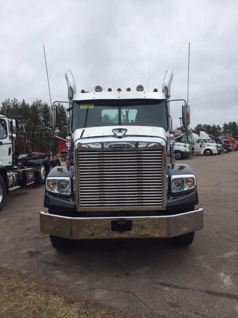 2018 Freightliner 122SB 2018 Freightliner 122SB