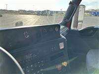 2021 International LT625