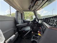 2025 International HX520