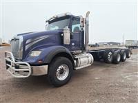 2017 International HX620