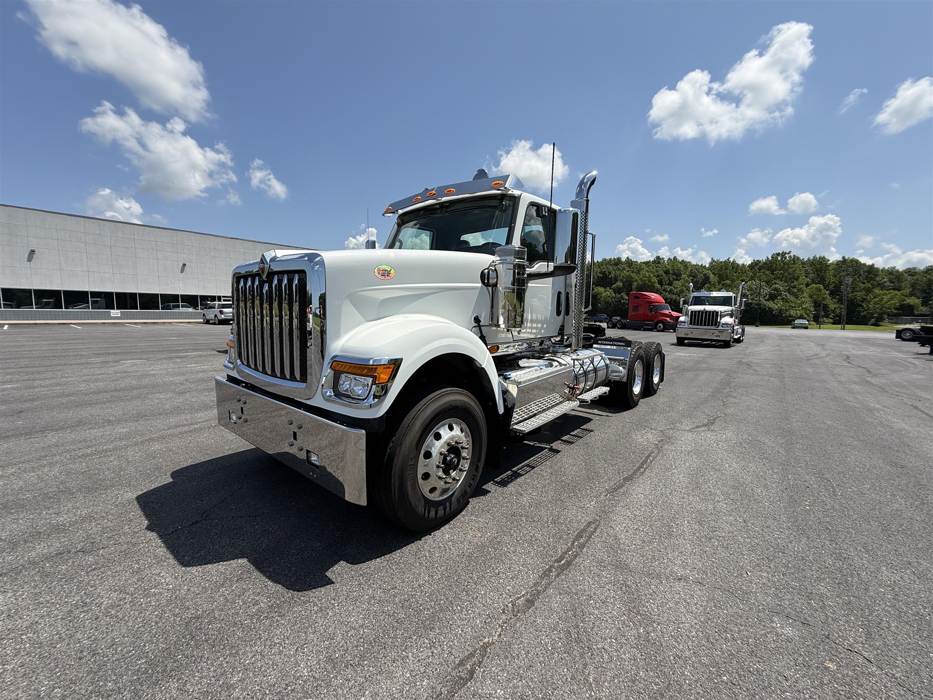 2025 International HX520