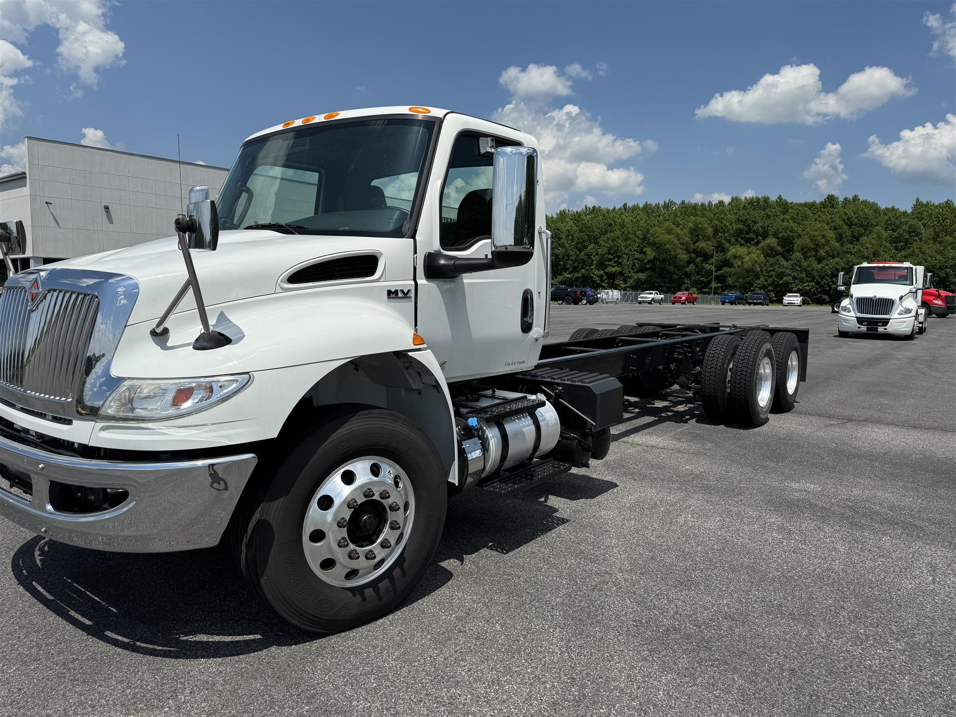 2019 International MV607