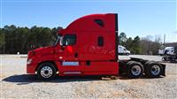 2016 Freightliner Cascadia – GS8524