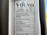 2015 Volvo VNL670 – 931301