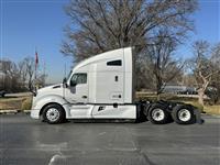 2020 Kenworth T680
