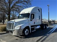 2020 Freightliner Cascadia