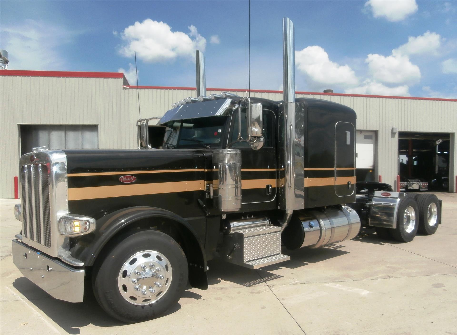 Peterbilt 389 Trucks for Sale