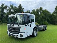 2023 Freightliner Econic Low Cab 