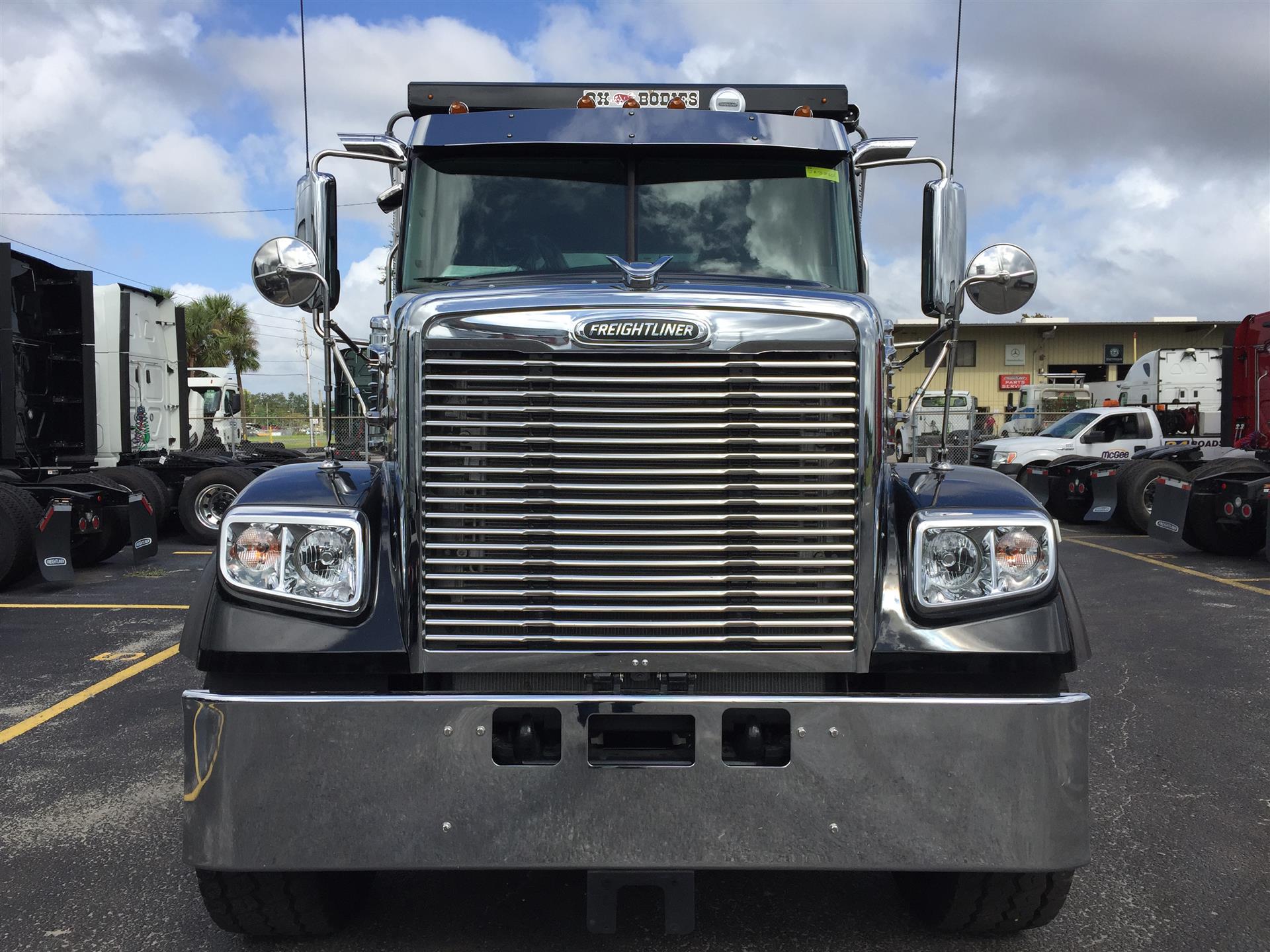 2019 Freightliner 122SD