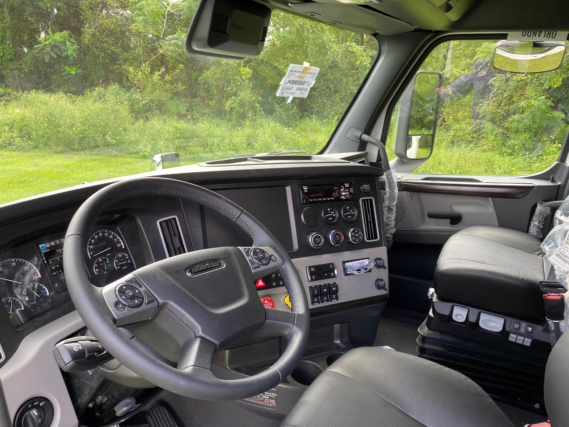 2021 Freightliner Cascadia