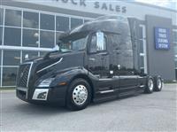 2025 Volvo VNL64T760