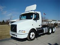 2013 Volvo VNM64T200