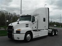 2020 Mack Anthem 70" Slpr