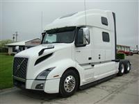 2020 Volvo VNL64T860