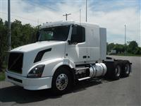 Used 2015 Volvo VNL64T430 for Sale