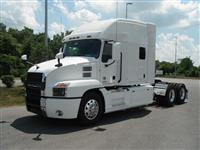 2020 Mack Anthem 70" Slpr