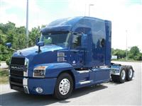 2020 Mack Anthem 70" Slpr