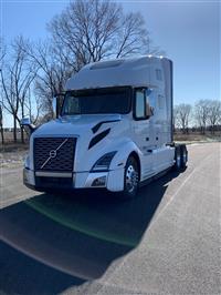 New 2021 Volvo VNL64T760 for Sale