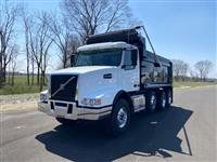 New 2020 Volvo VHD64B300 for Sale