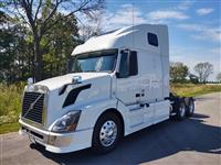 Used 2013 Volvo VNL64T670 for Sale