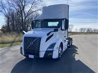 New 2021 Volvo VNL64T300 for Sale