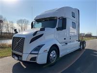 Used 2019 Volvo VNL64T860 for Sale