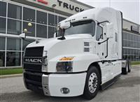 2020 Mack AN64T70