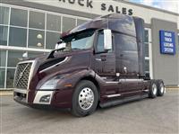 2025 Volvo VNL64T760