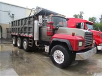 Used 1999 Mack RD688S for Sale