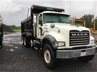 2016 Mack GU713