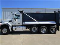 Used 2014 Mack GU713 for Sale
