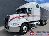 2009 Mack CXU613 Pinnacle