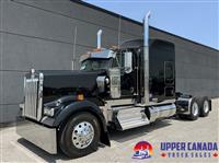 2022 Kenworth W900L
