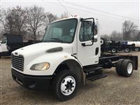Used 2004 Freightliner M2 for Sale