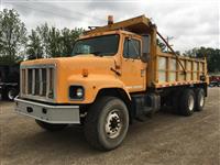 Used 1999 International 2674 for Sale