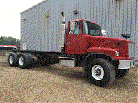 Used 2000 Volvo WG64F for Sale
