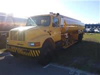 Used 2002 International 4900 for Sale