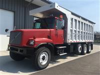 Used 1999 Volvo WG64F for Sale