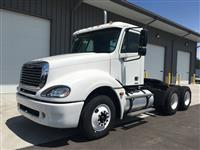 Used 2005 Freightliner Columbia for Sale